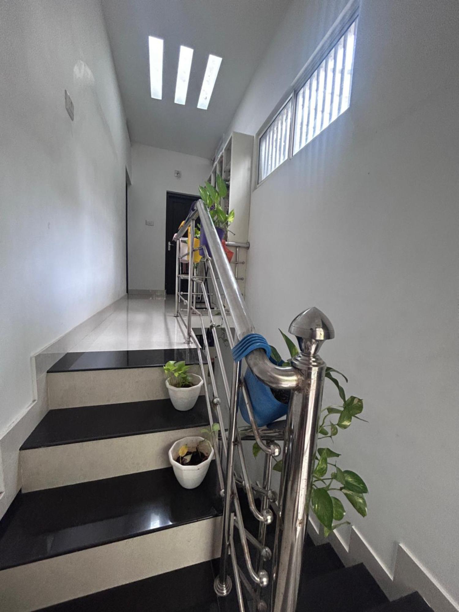Chaithritha Ladies Homestay Thiruvananthapuram Dış mekan fotoğraf