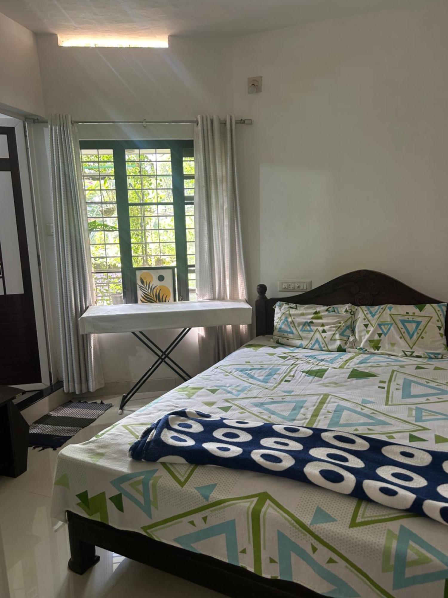 Chaithritha Ladies Homestay Thiruvananthapuram Dış mekan fotoğraf