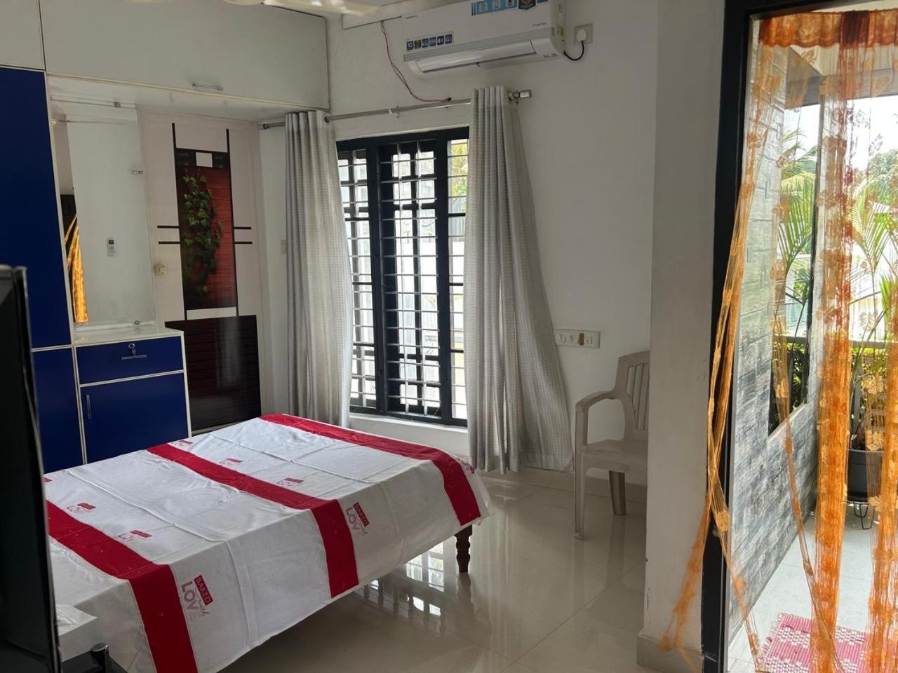 Chaithritha Ladies Homestay Thiruvananthapuram Dış mekan fotoğraf