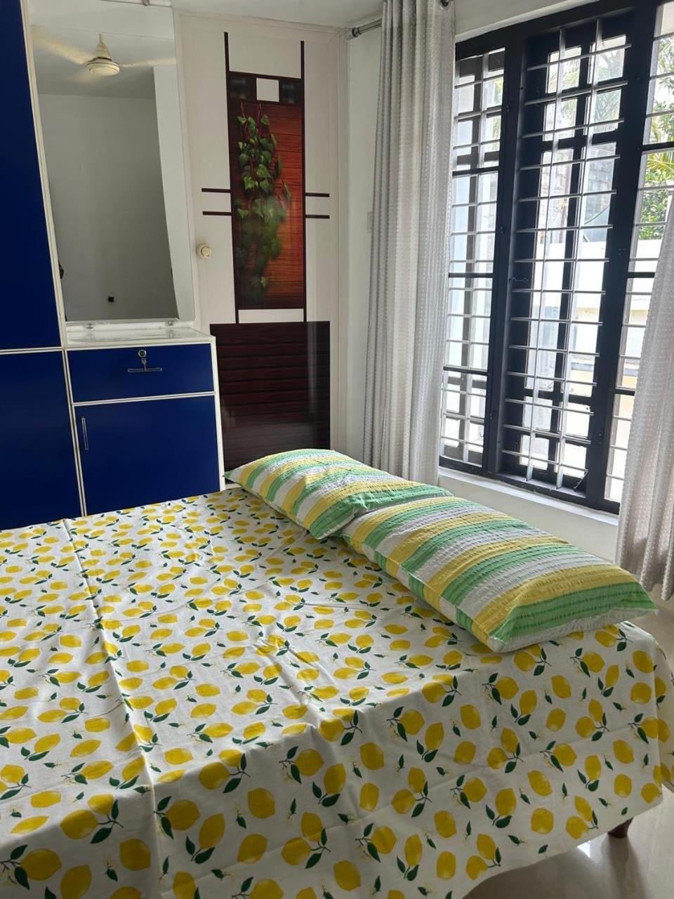 Chaithritha Ladies Homestay Thiruvananthapuram Dış mekan fotoğraf